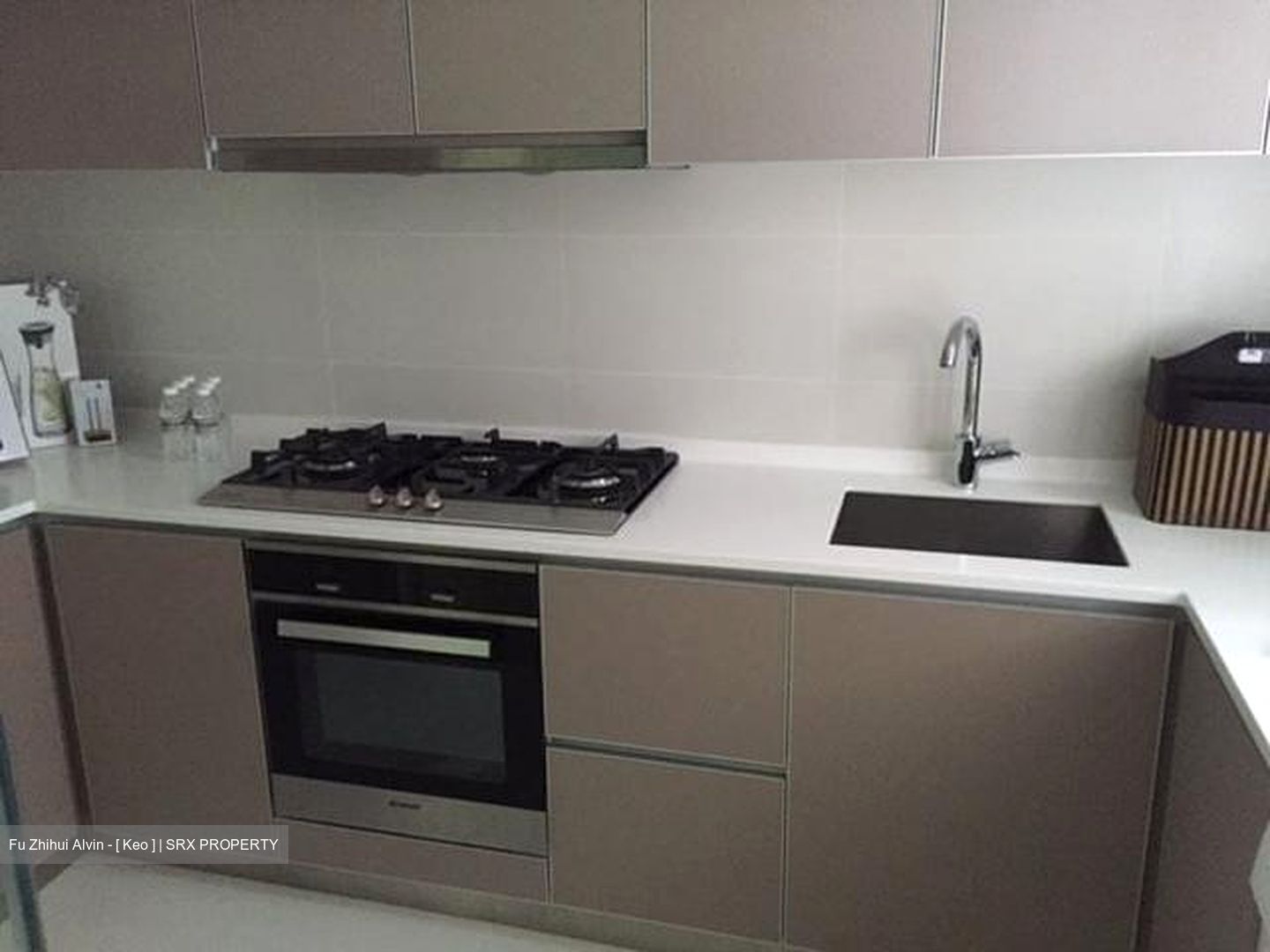 Uber 388 (D16), Condominium #584538741